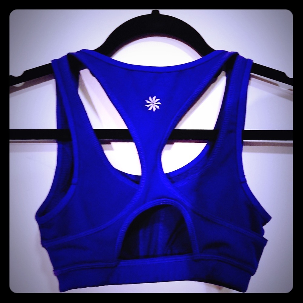 Athletes sports bra